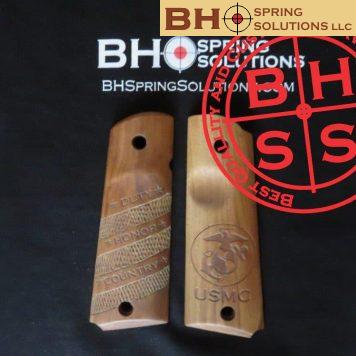 1911 Master's Grips USMC Tribute BHItem17