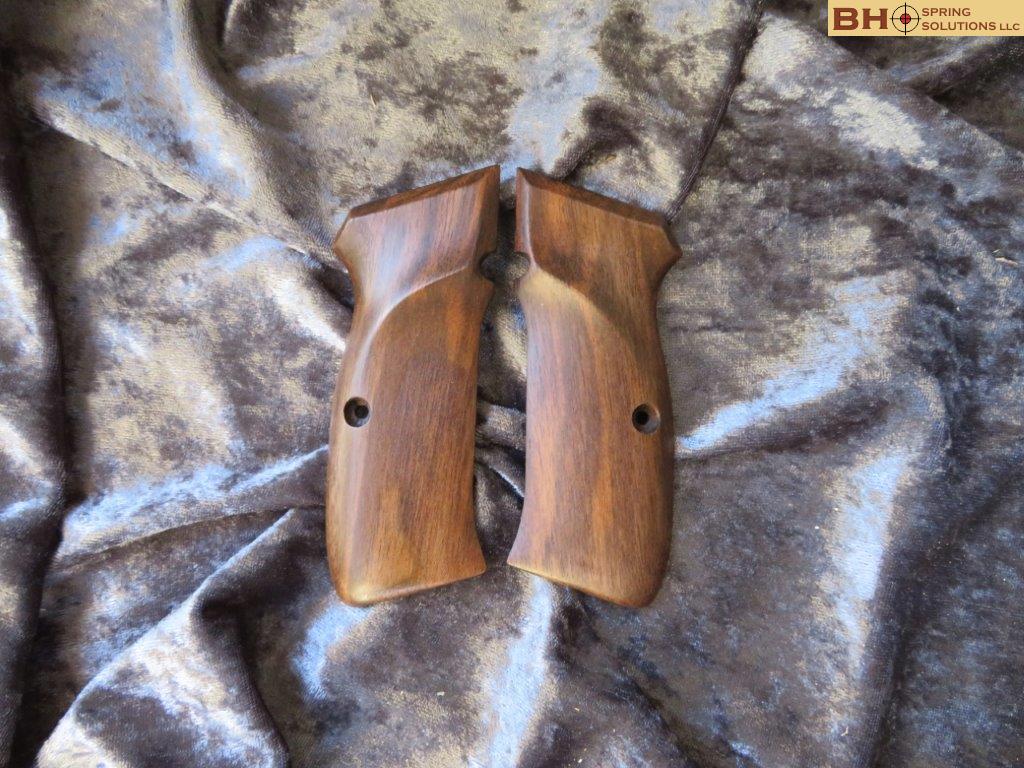 CZ-75 MastersGrips with Thumb Rest Smooth C113 Ready for Immediate Shipping