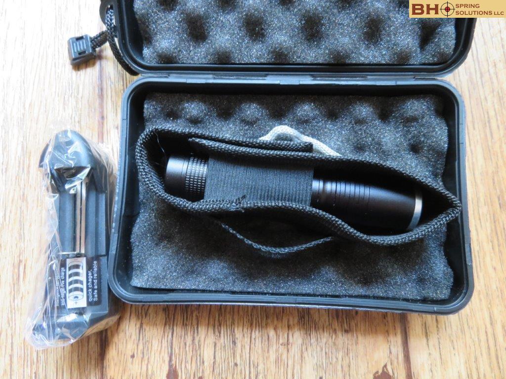 New Version Tactical Rechargeable Flashlight w/ USB Charging Cable - Image 2