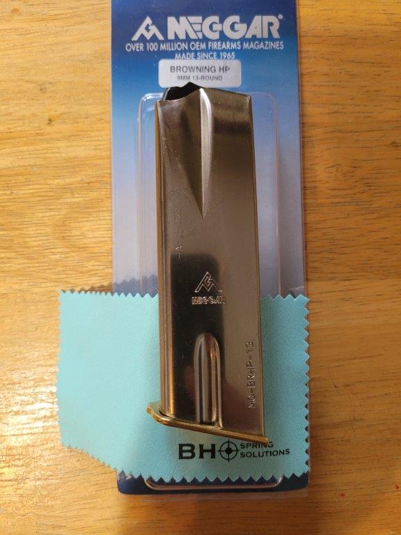 Hi-Power 9mm, 13 rounds, Nickel Magazine with BHGoldplated Baseplate - Image 8