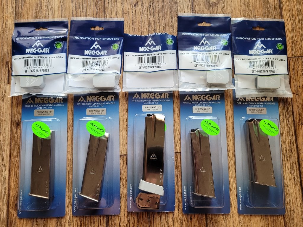 Hi-Power 9mm, 17 rounds (with Mecgar +2 Magazine Baseplate), Blued or Stainless Steel Magazine - Image 2
